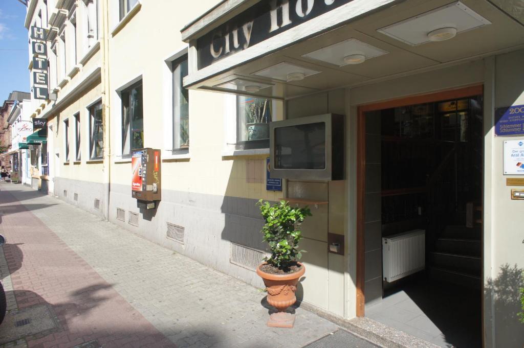City Hotel Мангейм Экстерьер фото