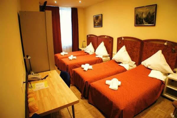 City Hotel Мангейм Экстерьер фото
